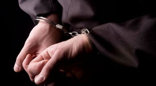 Σύλληψη 61χρονου για απόσπαση χρημάτων με ψευδείς παραστάσεις