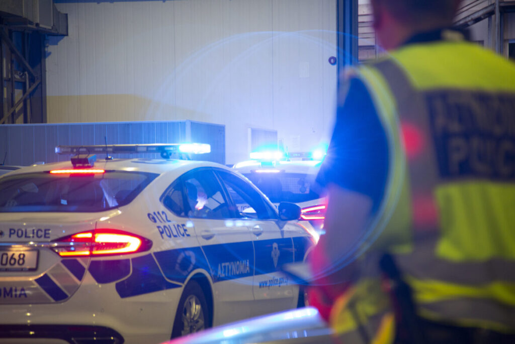 Συνεχίζονται οι εντατικοποιημένοι έλεγχοι της Αστυνομίας για πρόληψη της χρήσης κροτίδων και του ανάμματος λαμπρατζιών